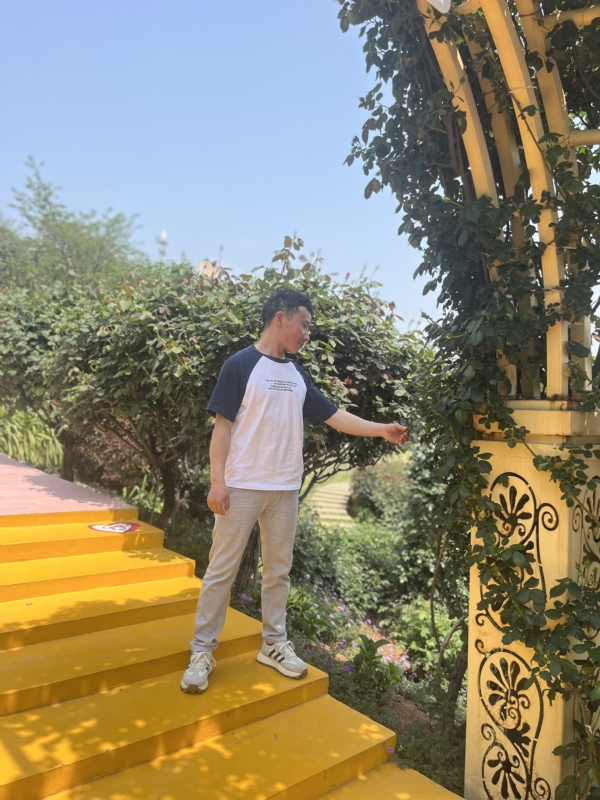 罗湘的第一张照片--广元残疾人相亲网